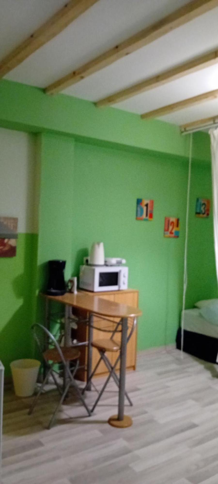 Homy Cozy Studio Towards The Centre Tesalonika Bagian luar foto
